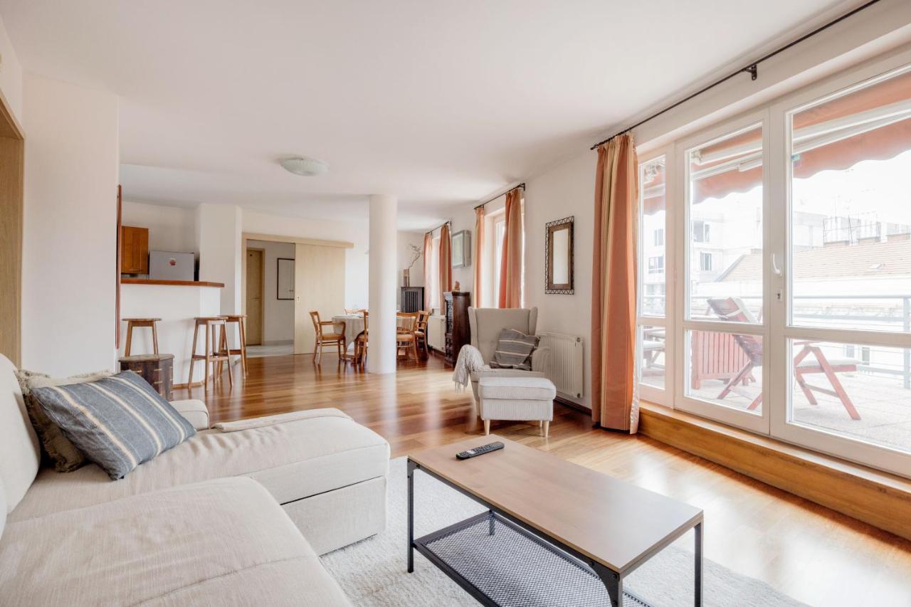 Bright And Spacious Penthouse W/ Terrace & Parking Budapesta Exterior foto