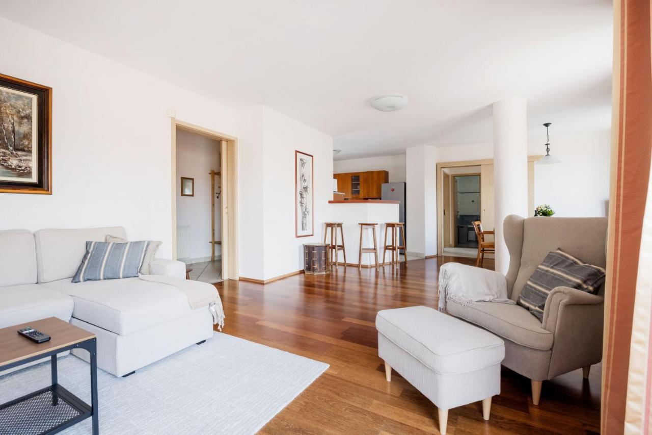 Bright And Spacious Penthouse W/ Terrace & Parking Budapesta Exterior foto