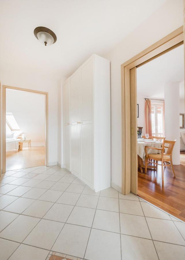 Bright And Spacious Penthouse W/ Terrace & Parking Budapesta Exterior foto